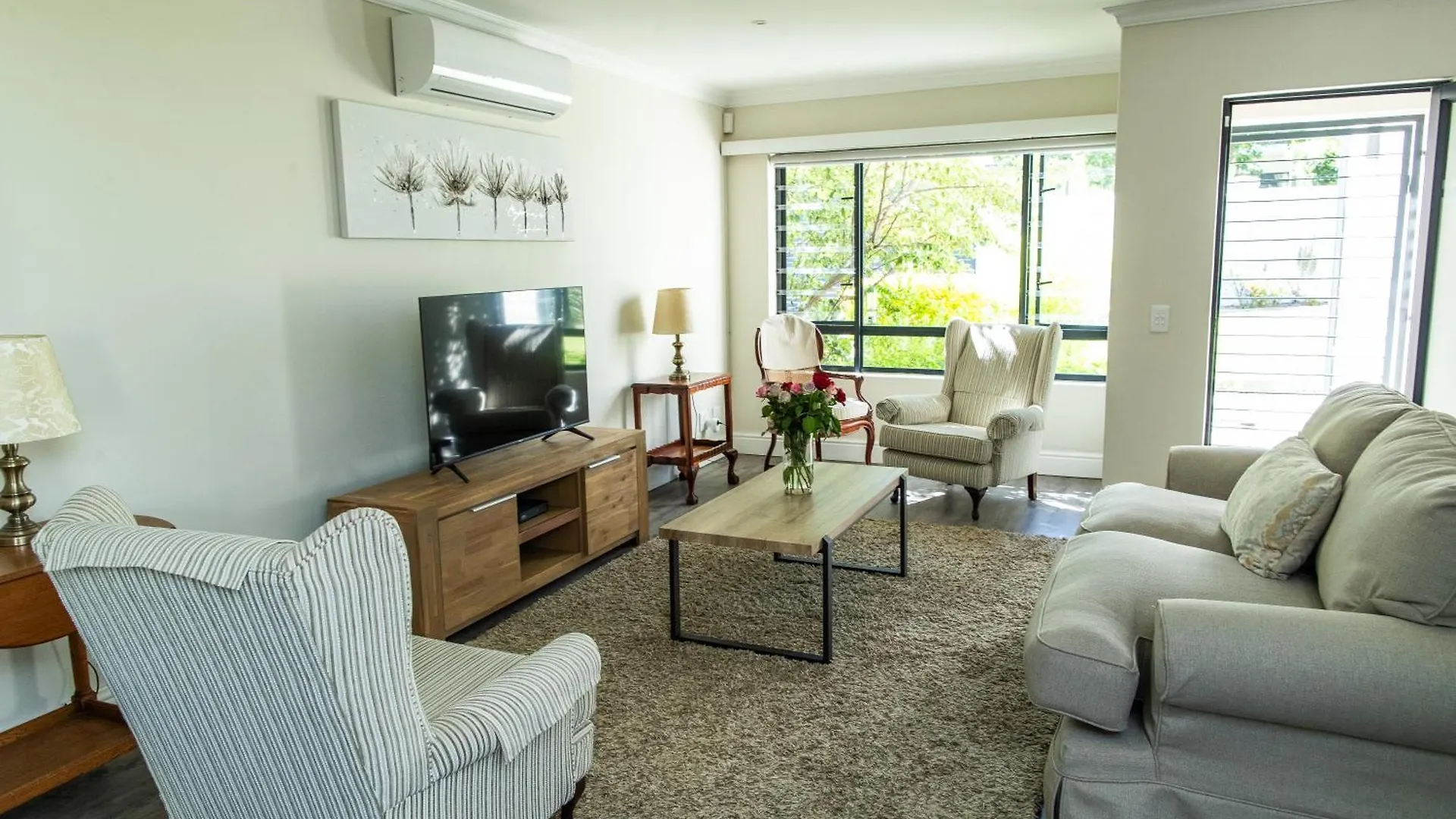 Bella Casa Luxury 2-Bedroom Apartment Durbanville