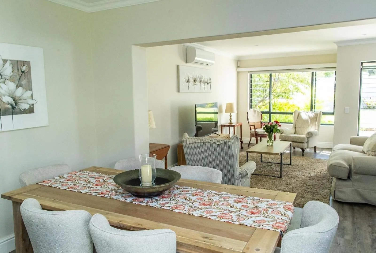 Bella Casa Luxury 2-Bedroom Apartment Durbanville